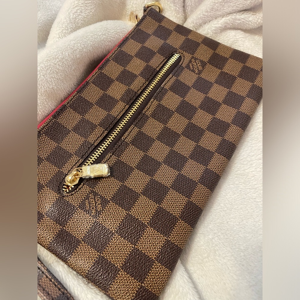 Louis Vuitton Damier Ebene Wristlet with Red Trim - Picture 2 of 2